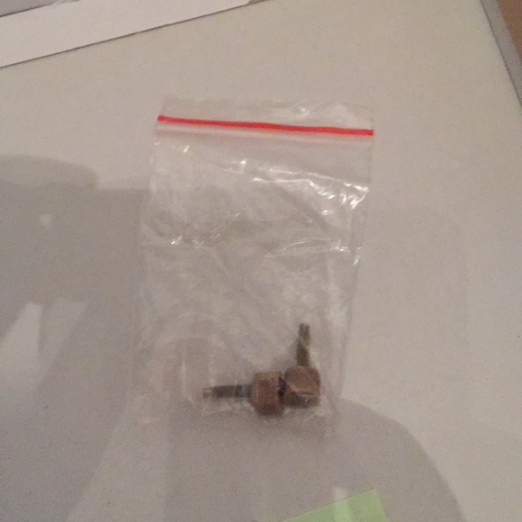 Brand new MK Blush Patent pumps - Picture 6 of 6